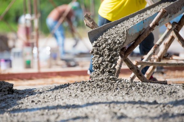 Cost of Concrete Contractor Service in Springfield