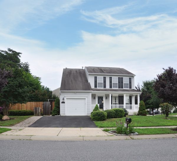 Cost of Concrete Apron Installation in Springfield