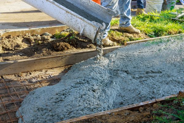 Cost of Pathway Pouring in Springfield