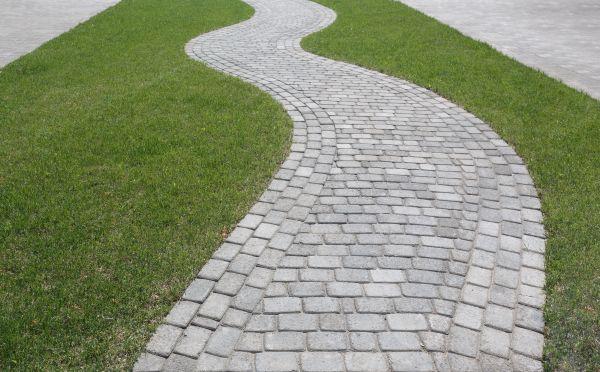 Cost of Walkway Paving in Springfield