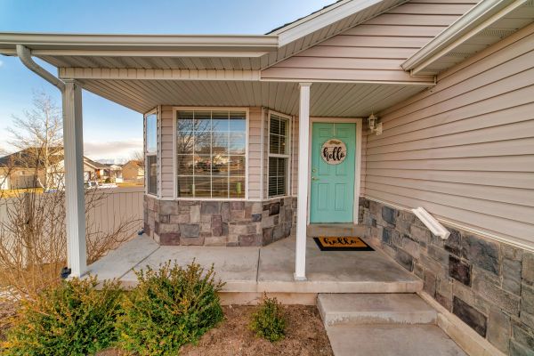 Cost of Porch Concrete Installation in Springfield