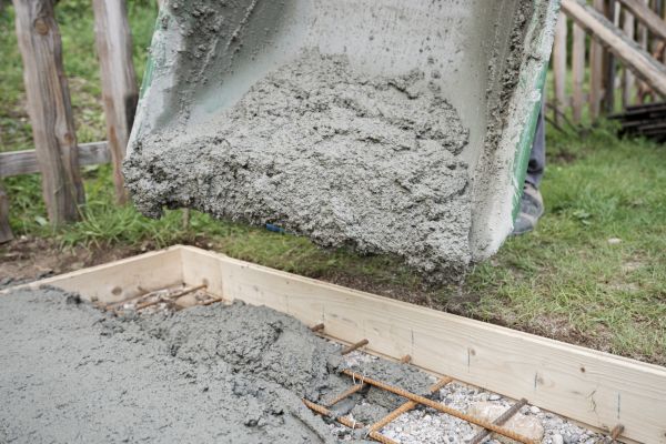 Cost of Yard Concrete Pouring in Springfield