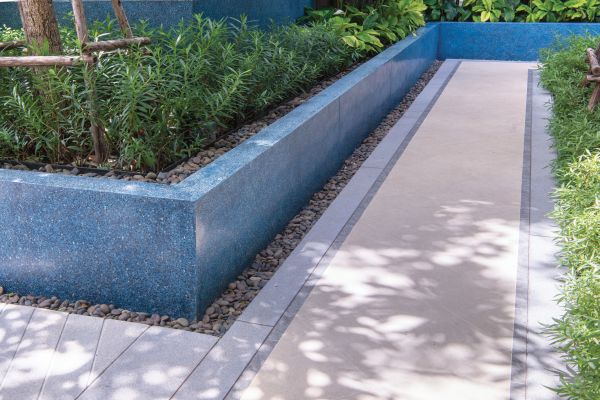 Cost of Outdoor Walkway Construction in Springfield